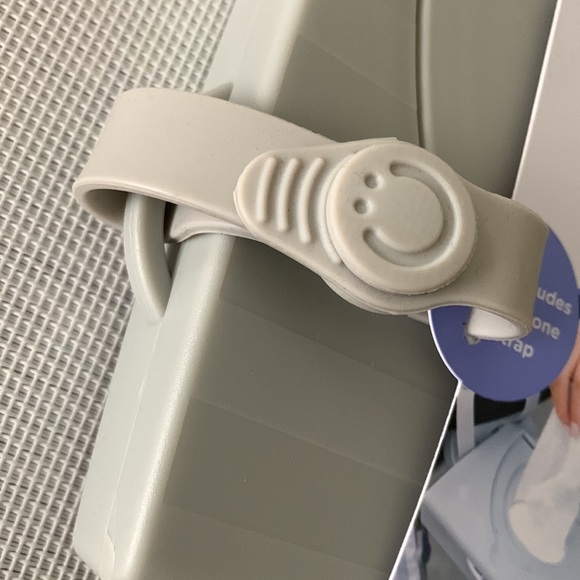 Ubbi On The Go Wipes Dispenser in Gray - Picture 7 of 9